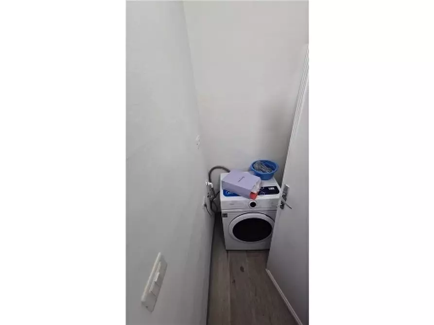Immagine 10 di Appartamento in affitto  a Scandicci