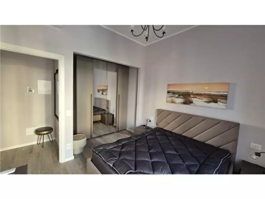 Immagine 16 di Appartamento in affitto  a Scandicci