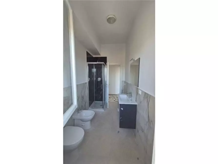 Immagine 17 di Appartamento in vendita  a Scandicci