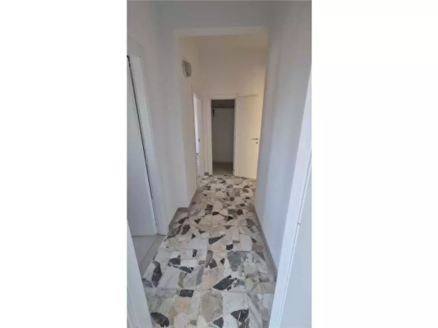 Immagine 20 di Appartamento in vendita  a Scandicci