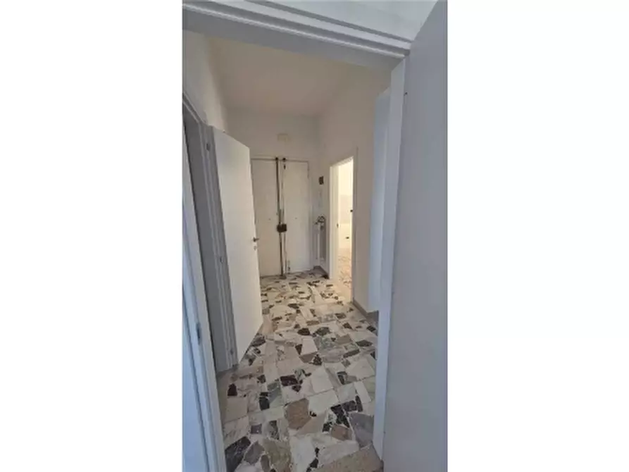 Immagine 28 di Appartamento in vendita  a Scandicci