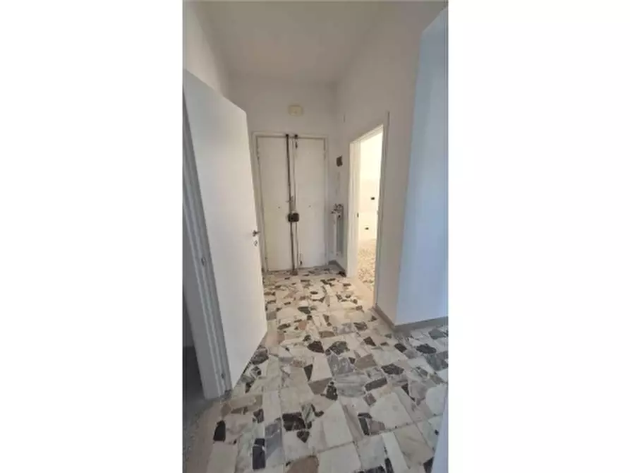 Immagine 31 di Appartamento in vendita  a Scandicci
