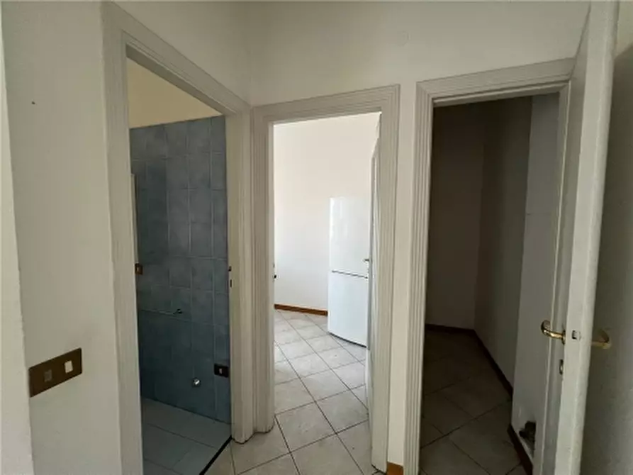Immagine 2 di Appartamento in affitto  a Firenze