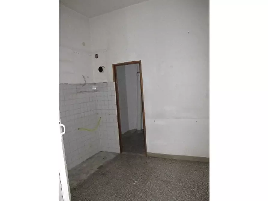 Immagine 5 di Appartamento in affitto  a Scandicci