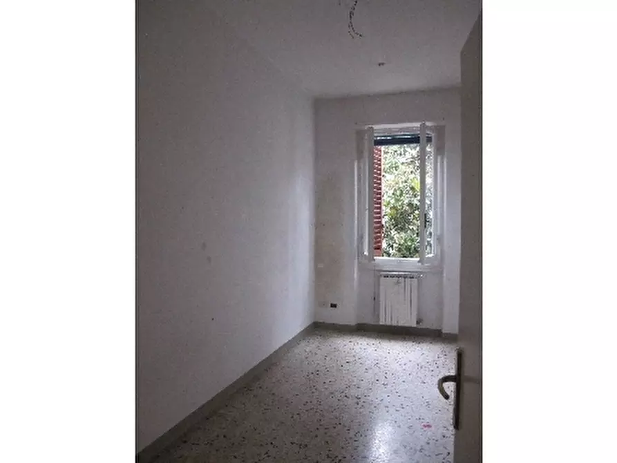 Immagine 14 di Appartamento in affitto  a Scandicci