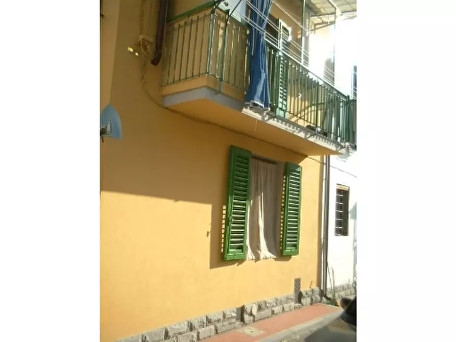 Immagine 2 di Villa in affitto  a Scandicci