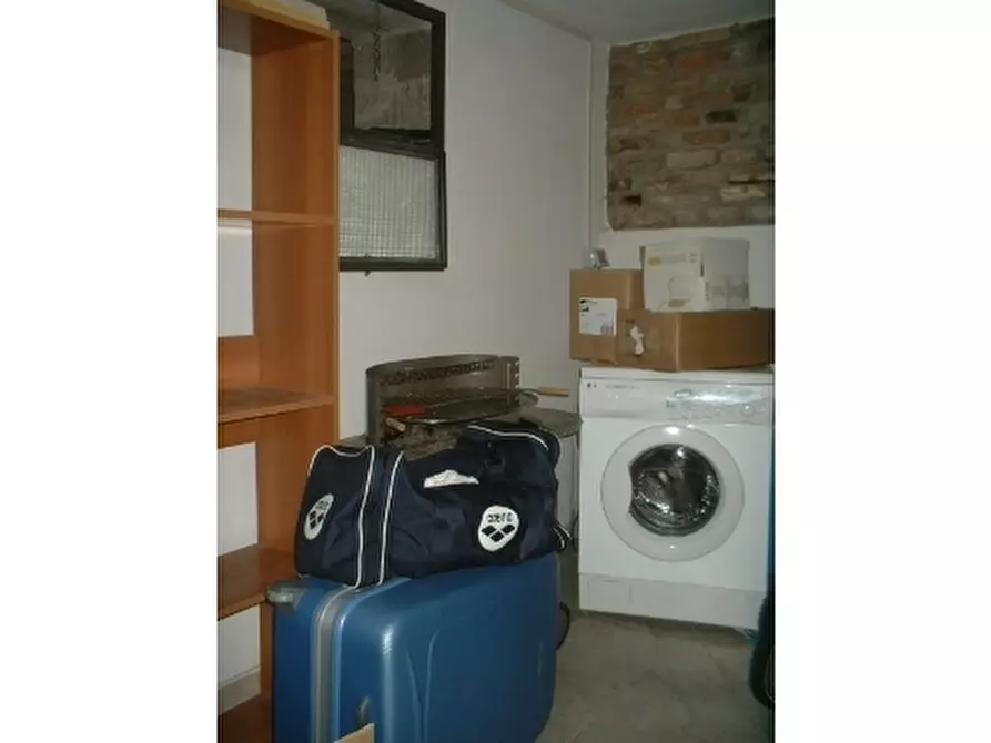 Immagine 3 di Villa in affitto  a Scandicci