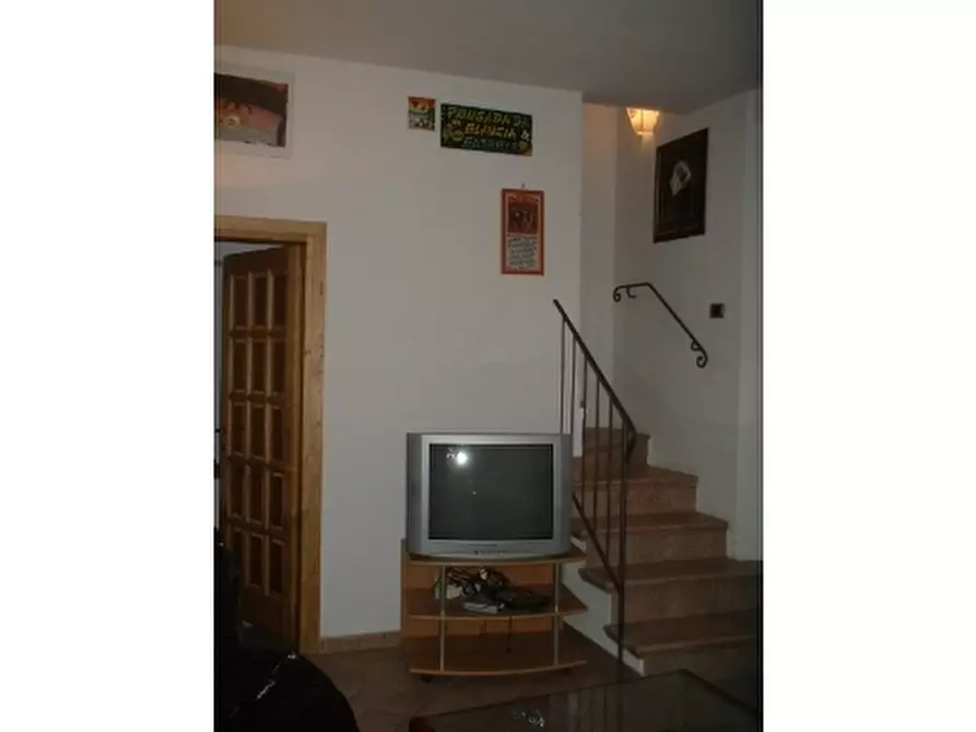 Immagine 6 di Villa in affitto  a Scandicci