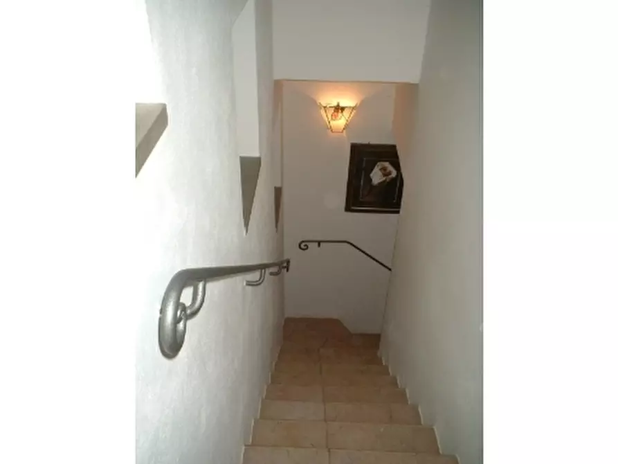 Immagine 10 di Villa in affitto  a Scandicci