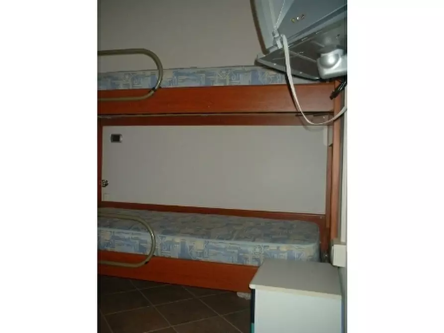 Immagine 11 di Villa in affitto  a Scandicci