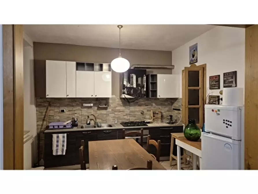 Immagine 15 di Villa in affitto  a Scandicci