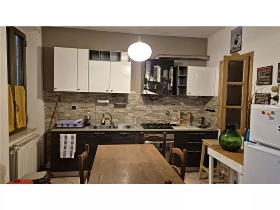 Immagine 19 di Villa in affitto  a Scandicci