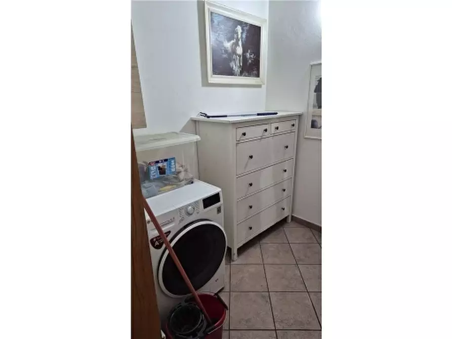 Immagine 23 di Villa in affitto  a Scandicci