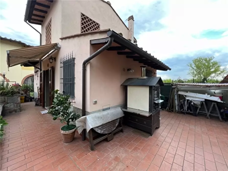 Immagine 3 di Villa in affitto  a Scandicci