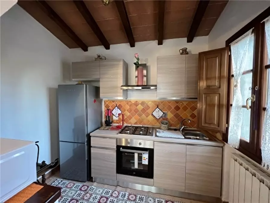 Immagine 7 di Villa in affitto  a Scandicci