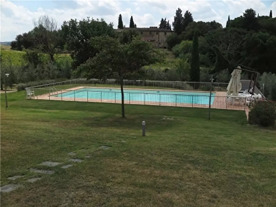 Immagine 1 di Rustico / casale in affitto  a Scandicci