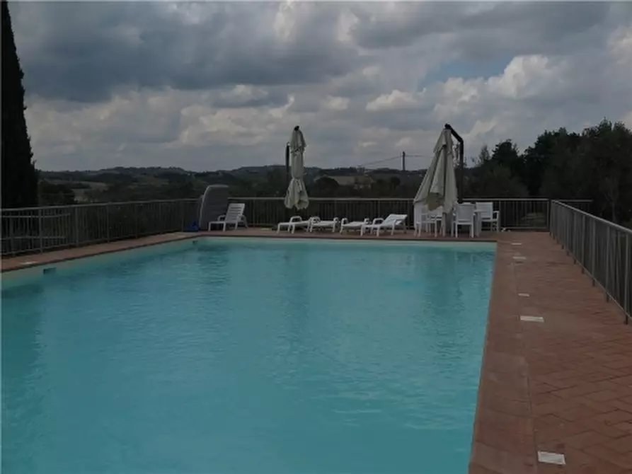 Immagine 3 di Rustico / casale in affitto  a Scandicci