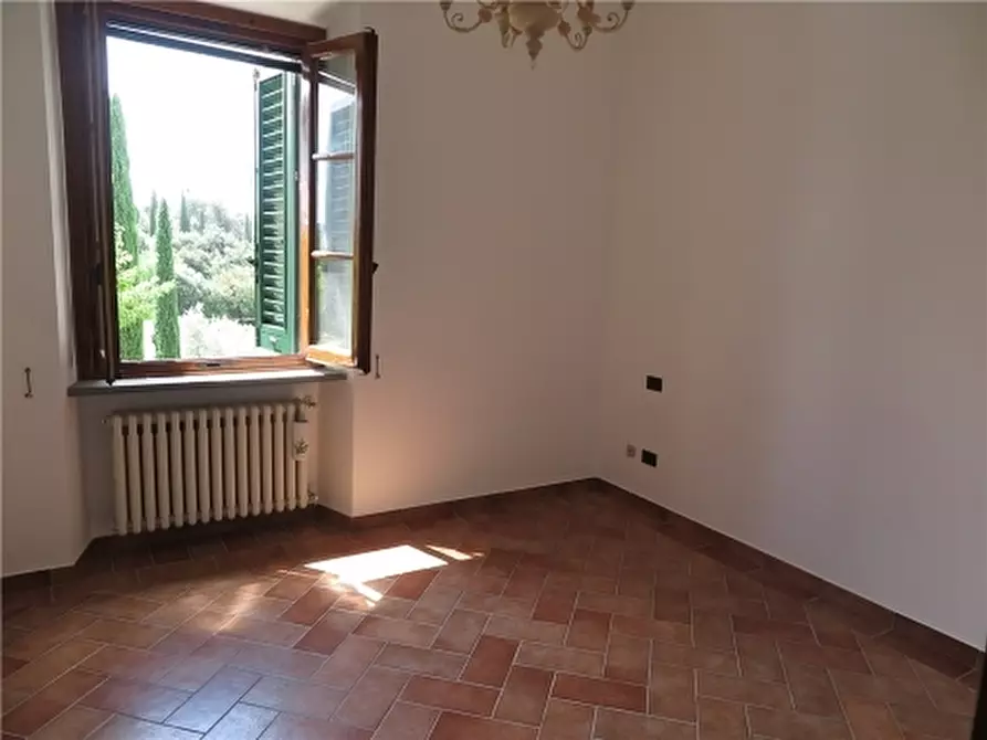 Immagine 9 di Rustico / casale in affitto  a Scandicci