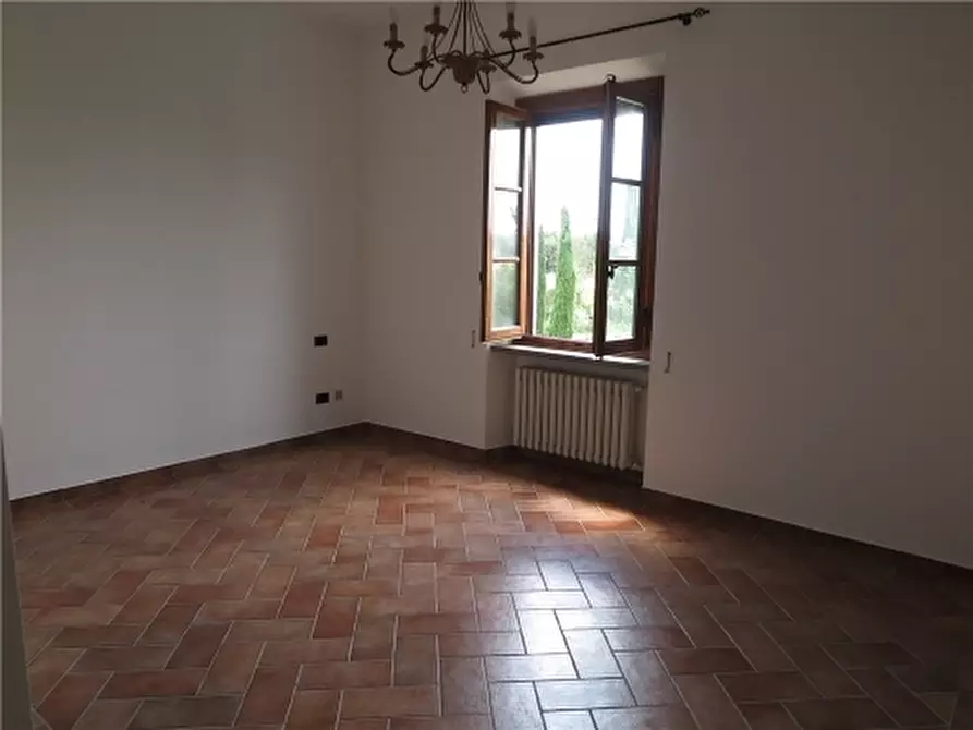 Immagine 10 di Rustico / casale in affitto  a Scandicci