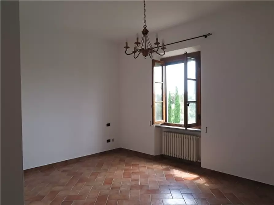 Immagine 15 di Rustico / casale in affitto  a Scandicci