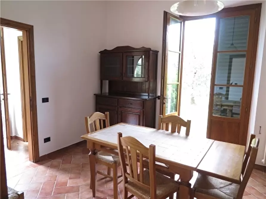 Immagine 16 di Rustico / casale in affitto  a Scandicci