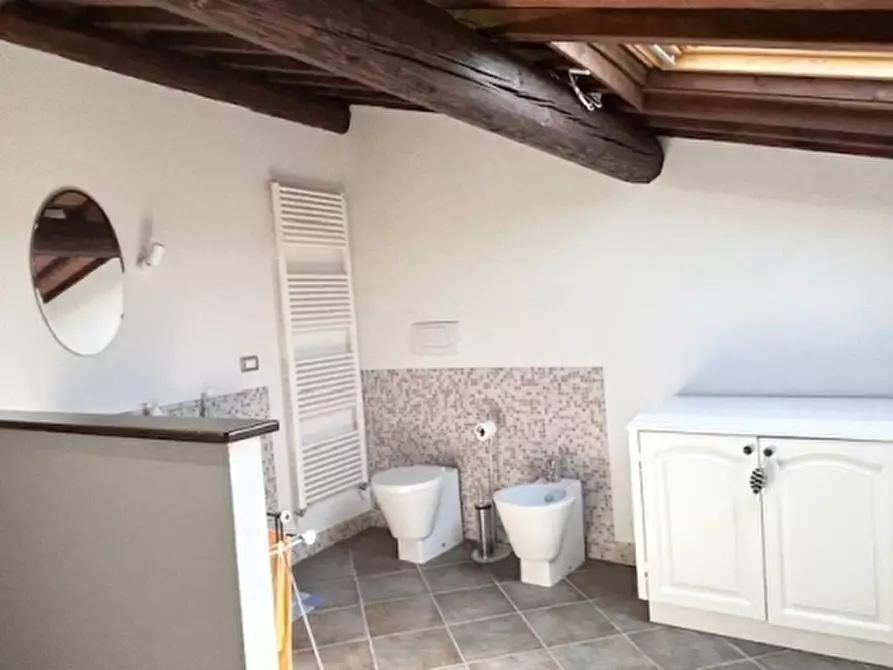 Immagine 17 di Rustico / casale in affitto  a Scandicci