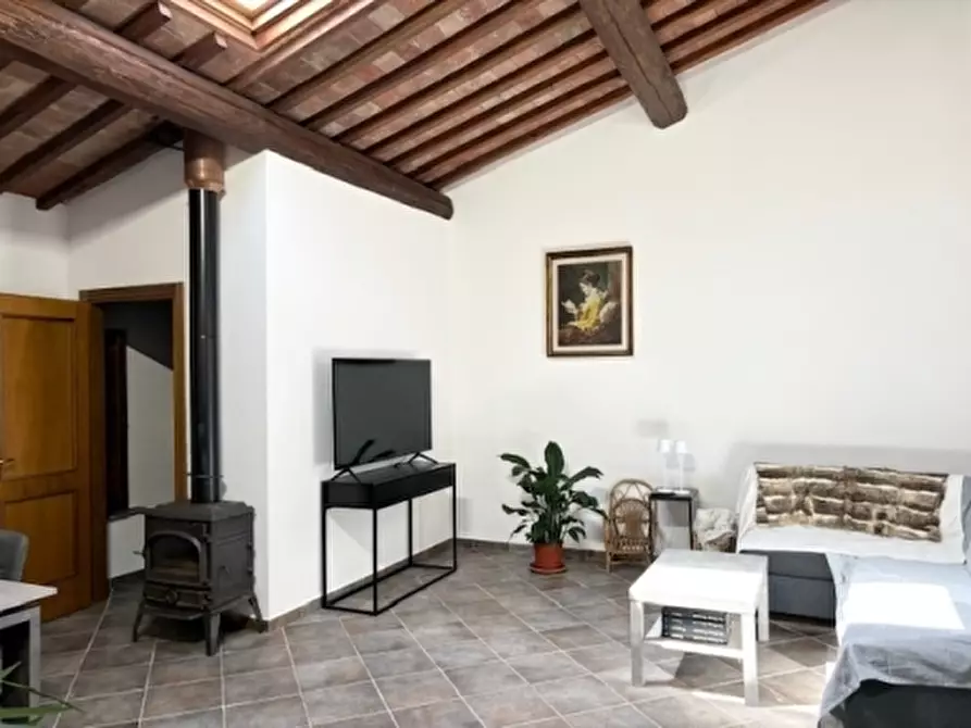 Immagine 21 di Rustico / casale in affitto  a Scandicci