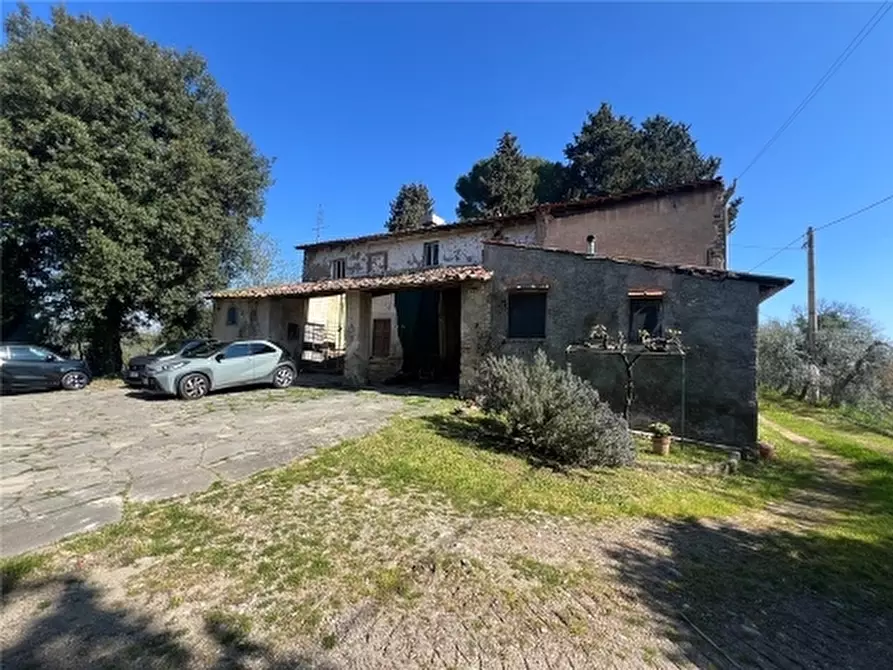 Immagine 9 di Rustico / casale in vendita  a Scandicci