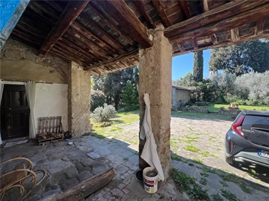 Immagine 11 di Rustico / casale in vendita  a Scandicci