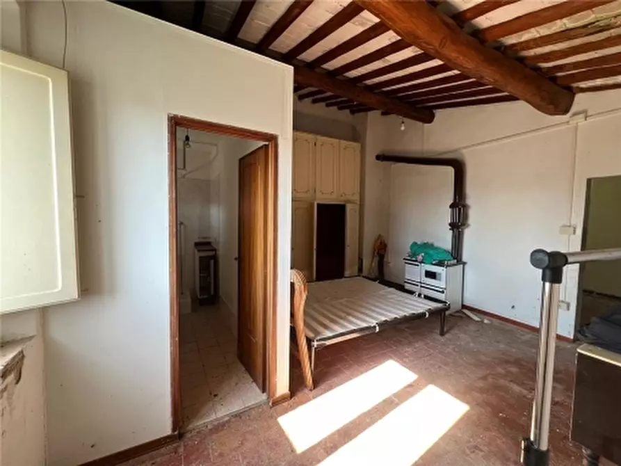 Immagine 12 di Rustico / casale in vendita  a Scandicci