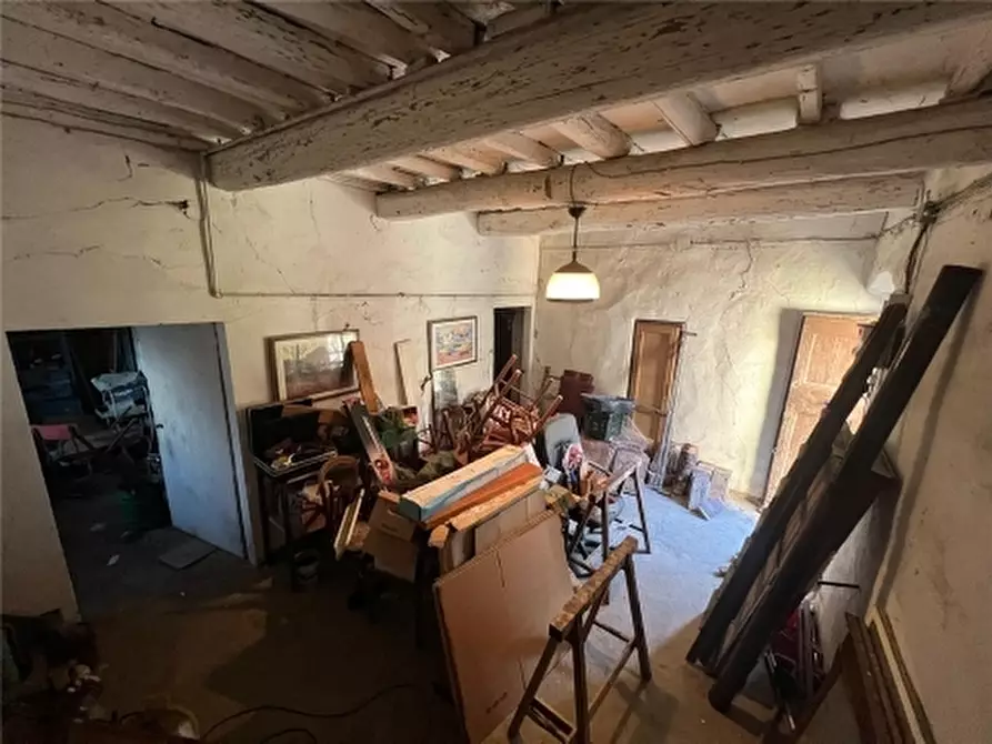 Immagine 16 di Rustico / casale in vendita  a Scandicci