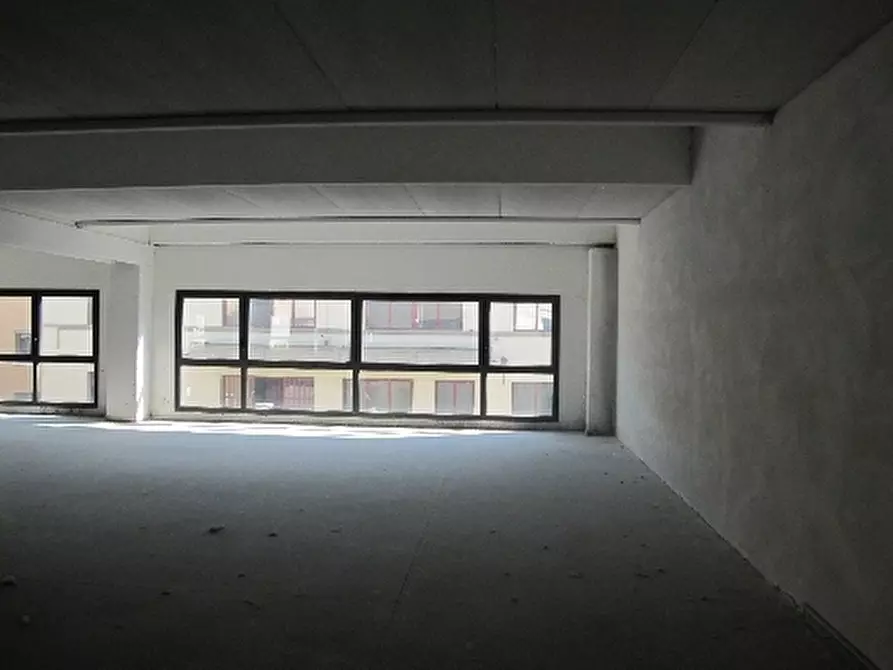 Immagine 4 di Magazzino in affitto  a Pontassieve