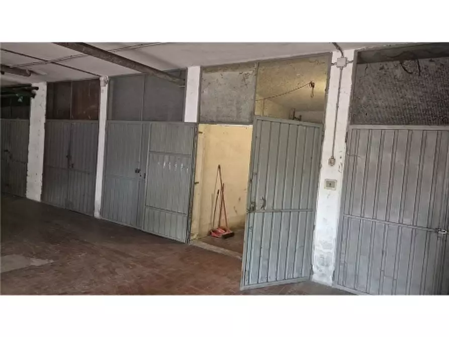 Immagine 8 di Appartamento in affitto  a Scandicci