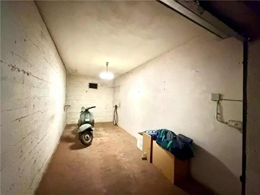 Immagine 5 di Appartamento in vendita  a Scandicci