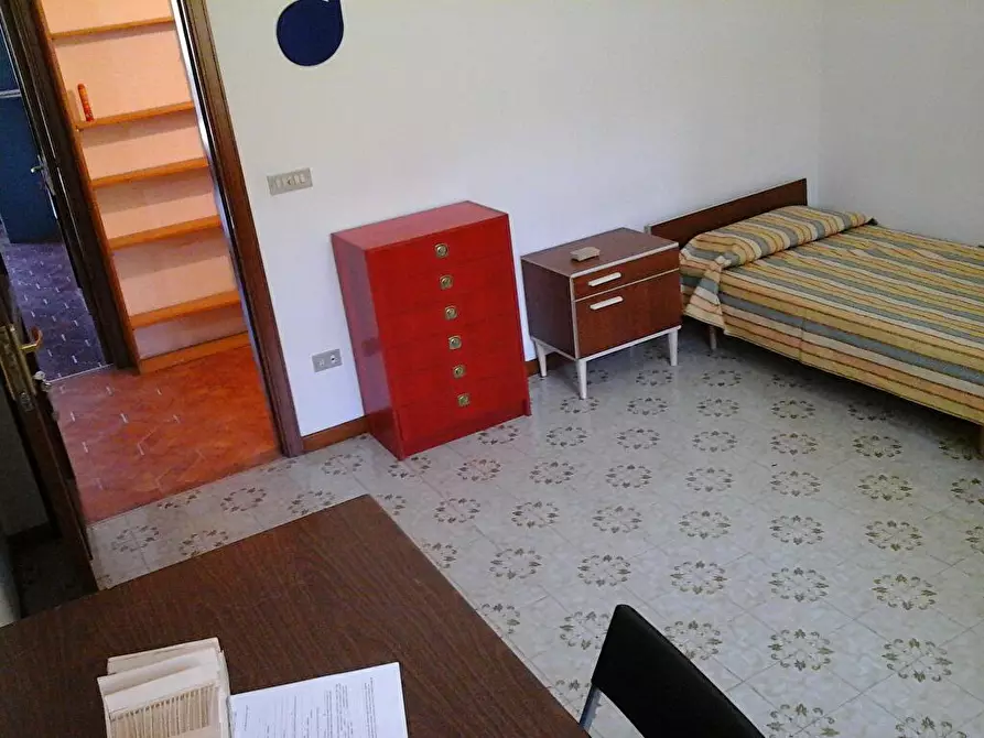 Immagine 4 di Affittacamere in affitto  a Bari