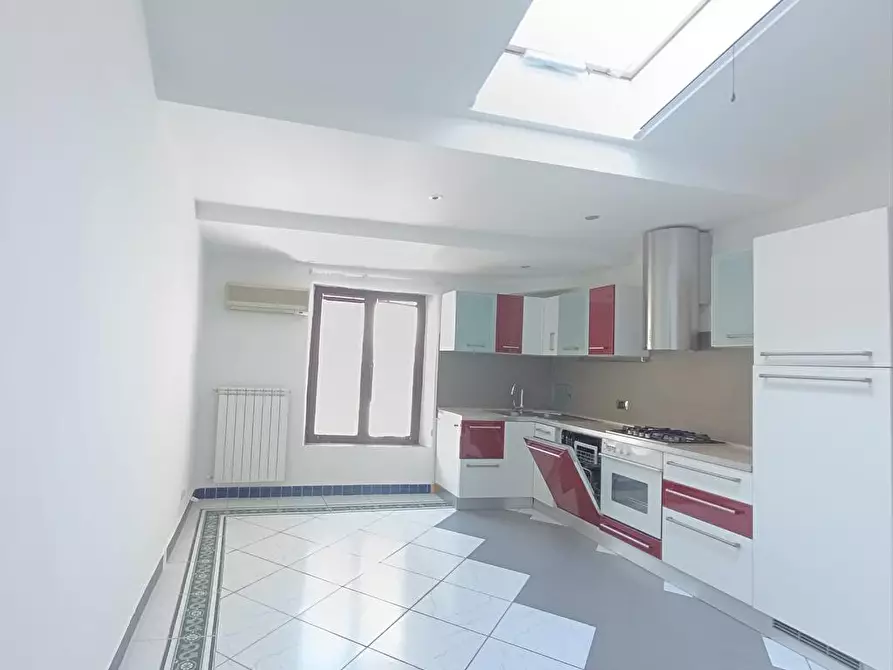 Immagine 5 di Appartamento in affitto  in Via del Pallone 3 a Livorno