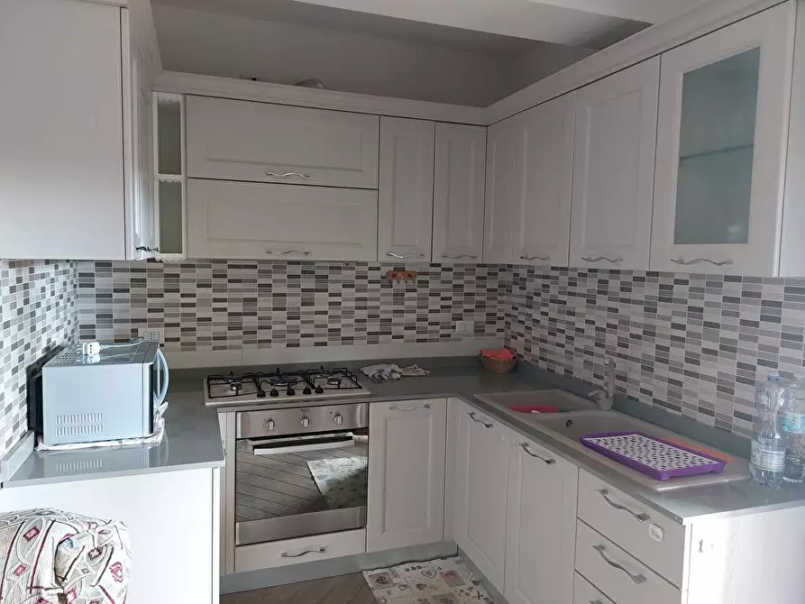 Immagine 4 di Appartamento in affitto  in Via giovanni pascoli  36 a L'aquila