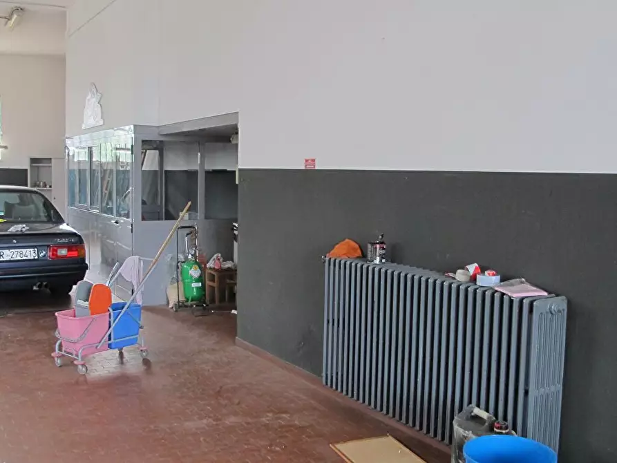 Immagine 6 di Attività artigianale in affitto  in via sassonia 12 a Rimini