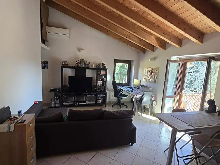 Immagine 5 di Abitazione tipica in affitto  a Castellanza