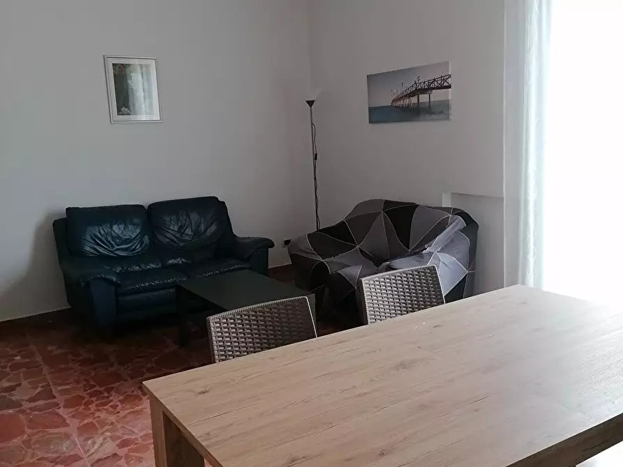 Immagine 9 di Appartamento in affitto  a Brindisi