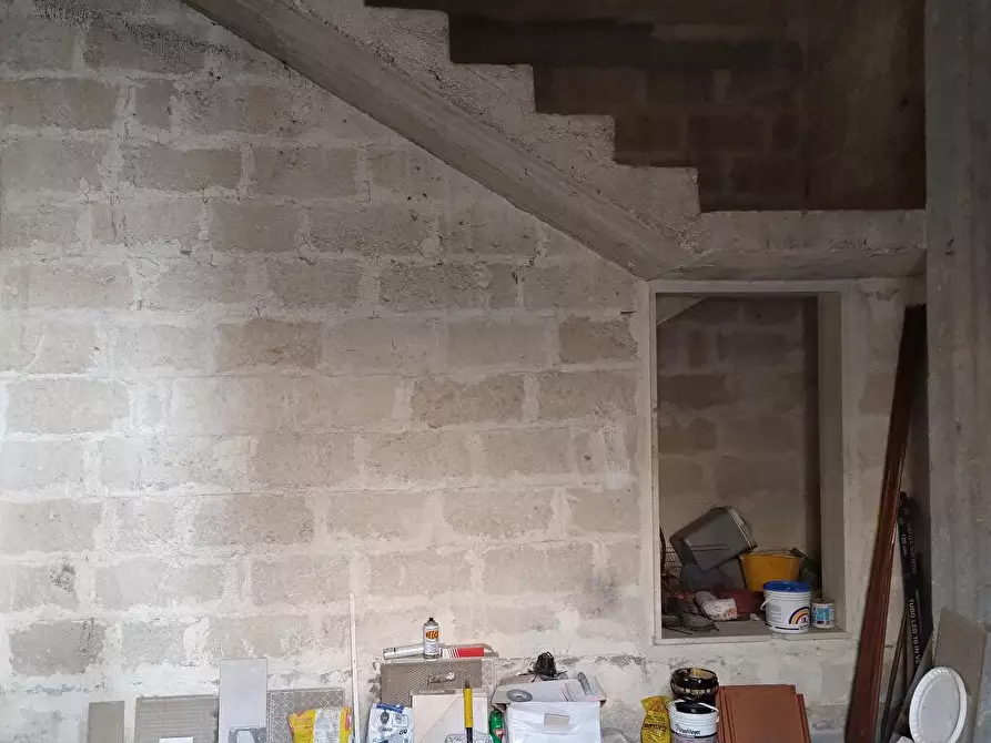 Immagine 3 di Casa indipendente in vendita  in Via F. Trizio  50-52 a Guagnano