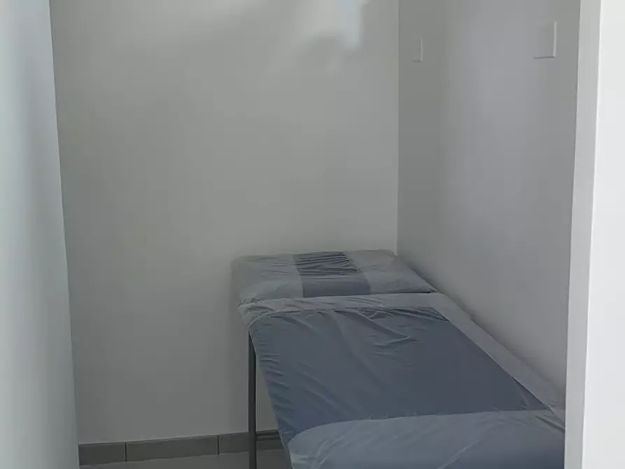 Immagine 3 di Locale commerciale in affitto  in Via Corso Umberto I 1 a Sarno