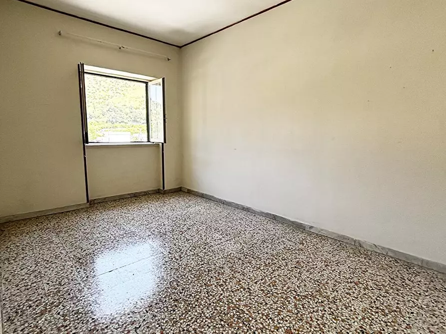 Immagine 29 di Appartamento in vendita  in Via Lucio Calpurnio  4 a Pozzuoli