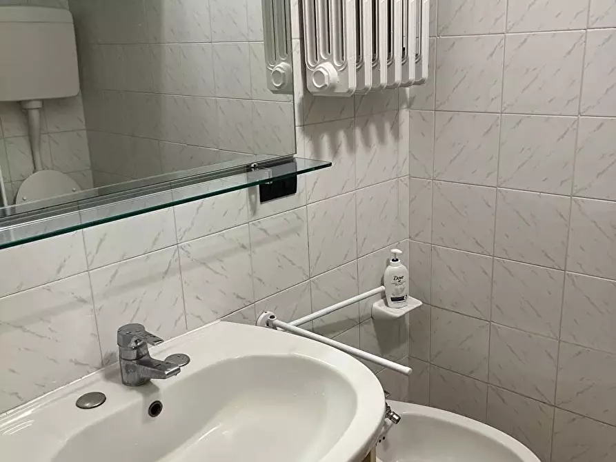 Immagine 7 di Appartamento in affitto  a Reggio Nell'emilia