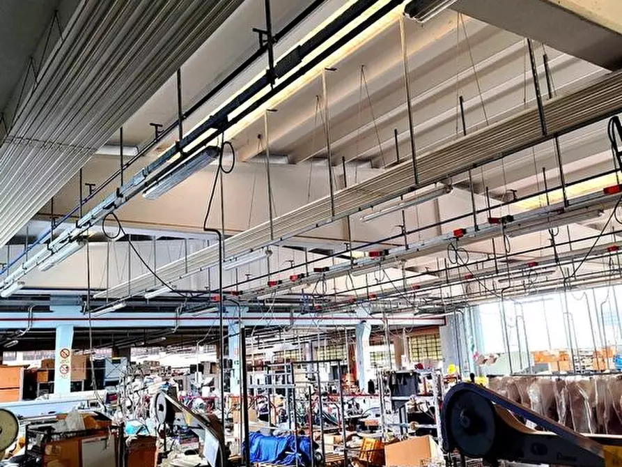 Immagine 2 di Capannone industriale in affitto  in VIA CARDINALE DELLE LANZE 23 a Montanaro