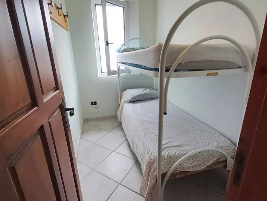 Immagine 4 di Villa in affitto  a Campofelice Di Roccella