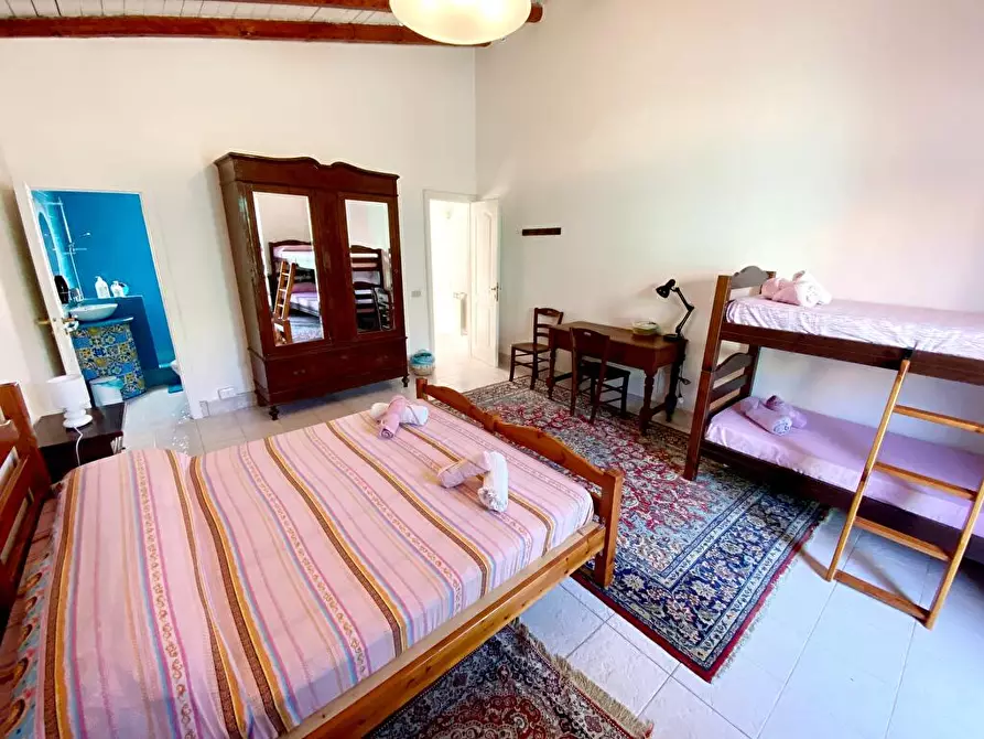 Immagine 4 di Camera in affitto  in Via Argenteria  19 a Palermo