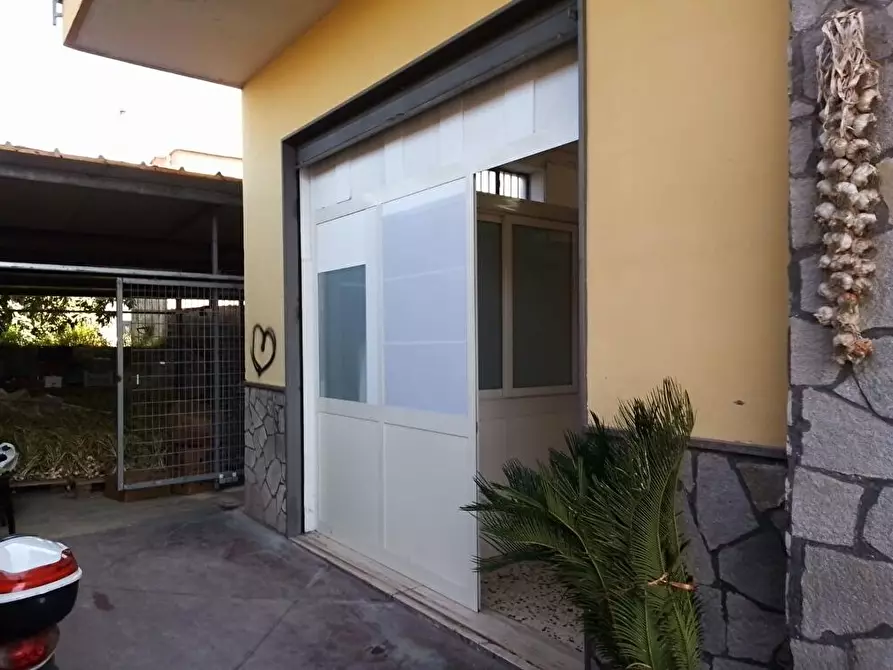 Immagine 4 di Locale commerciale in affitto  in Via Sarno Palma 106 a Sarno