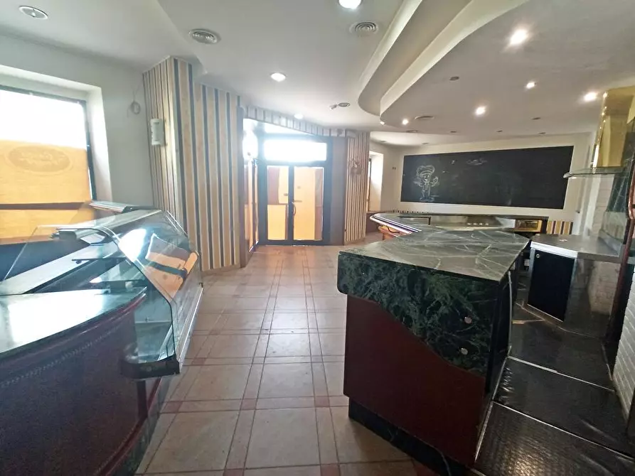 Immagine 12 di Bar / Ristorante in vendita  in Via Carlo Felice 5 a Sassari