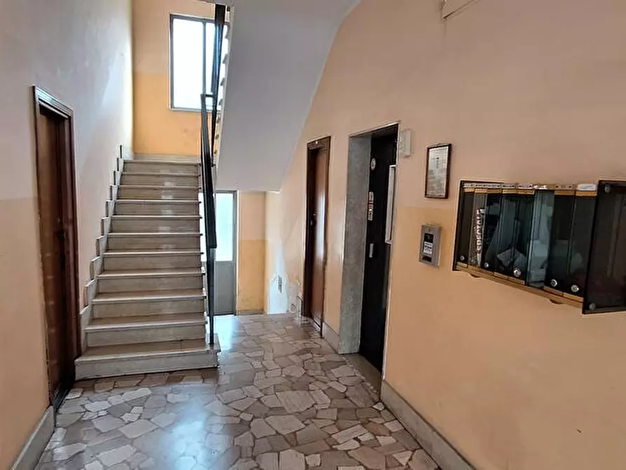 Immagine 2 di Appartamento in vendita  in corso alessandria  249 a Asti